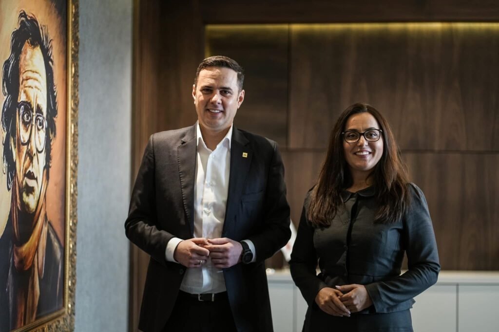 Lushaku ia kthen Haradinaj  Ftesa e Abdixhikut ishte akt i zakonshëm i komunikimit politik