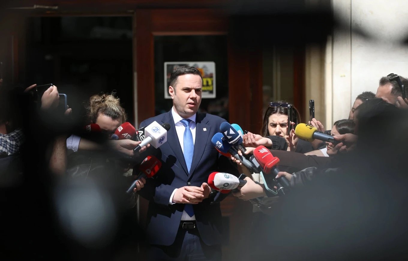 Abdixhiku pas takimit me Kurtin  S ka diçka të re  takimet do të vazhdojnë