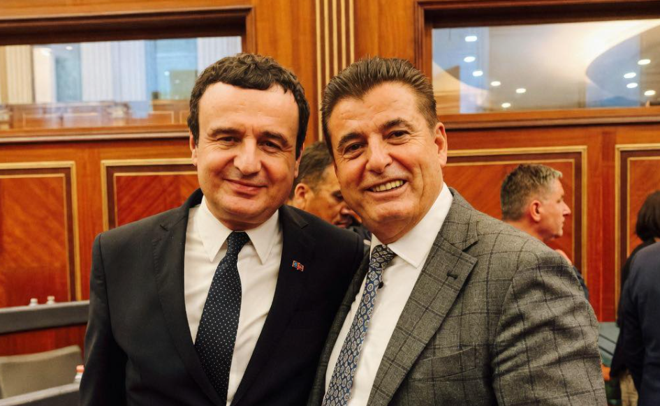 Agim Bahtiri  Vjosa Osmanin e kemi rritur ne  u votua prej qytetarëve që e duan Albin Kurtin