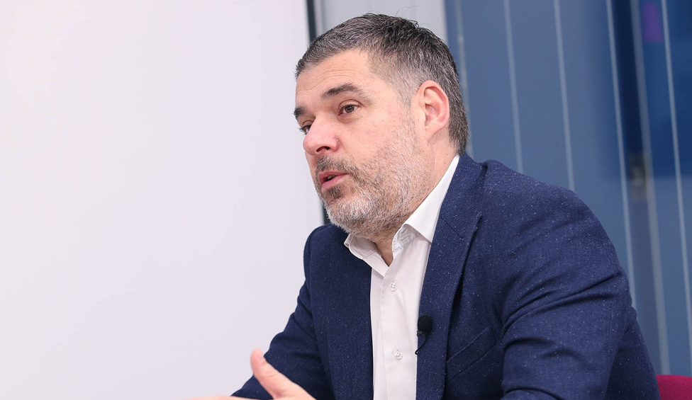 Pretendimi i Kastratit  Kurti e Mihali po kërkojnë një  Astrit Dehar  të ri para zgjedhjeve