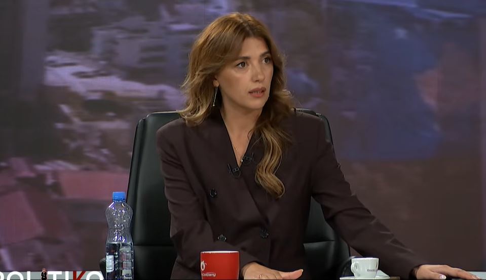 Haxhiu u bën thirrje shqiptarëve të Luginës  Votoni listën e përbashkët  Kosova është me ju