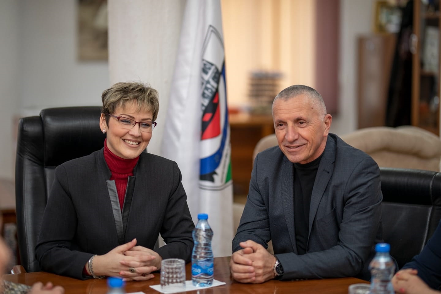 Kamberi dhe Sinani  Koalicioni Shqiptar siguron dy mandate  në garë për të tretin